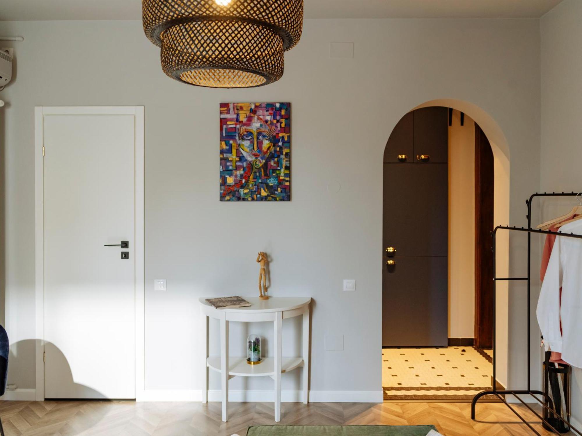 Petite Maison Sur Le Boulevard بوخارست المظهر الخارجي الصورة